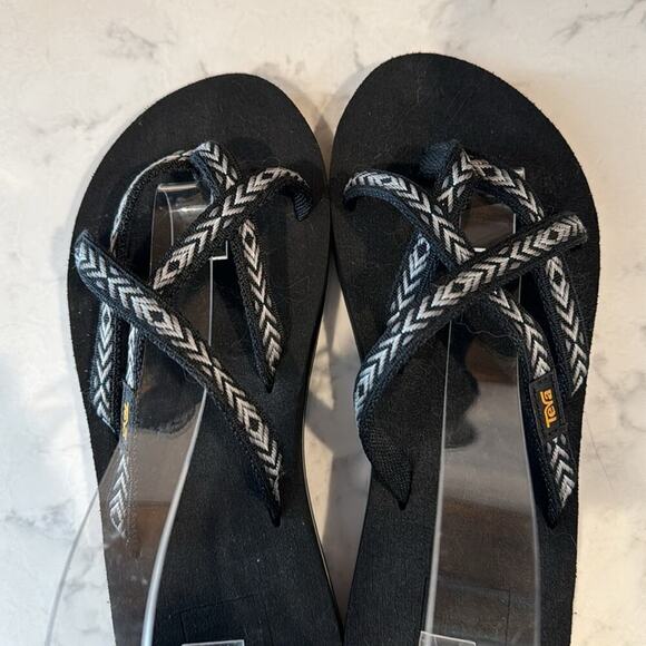 Teva Olowahu palms black white quick dry all day wear sustainable vegan size 6 - Picture 6 of 9
